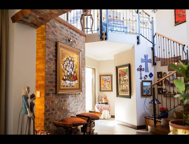 4 BEDROOM HOUSE FOR SALE IN MIDSTREAM ESTATE